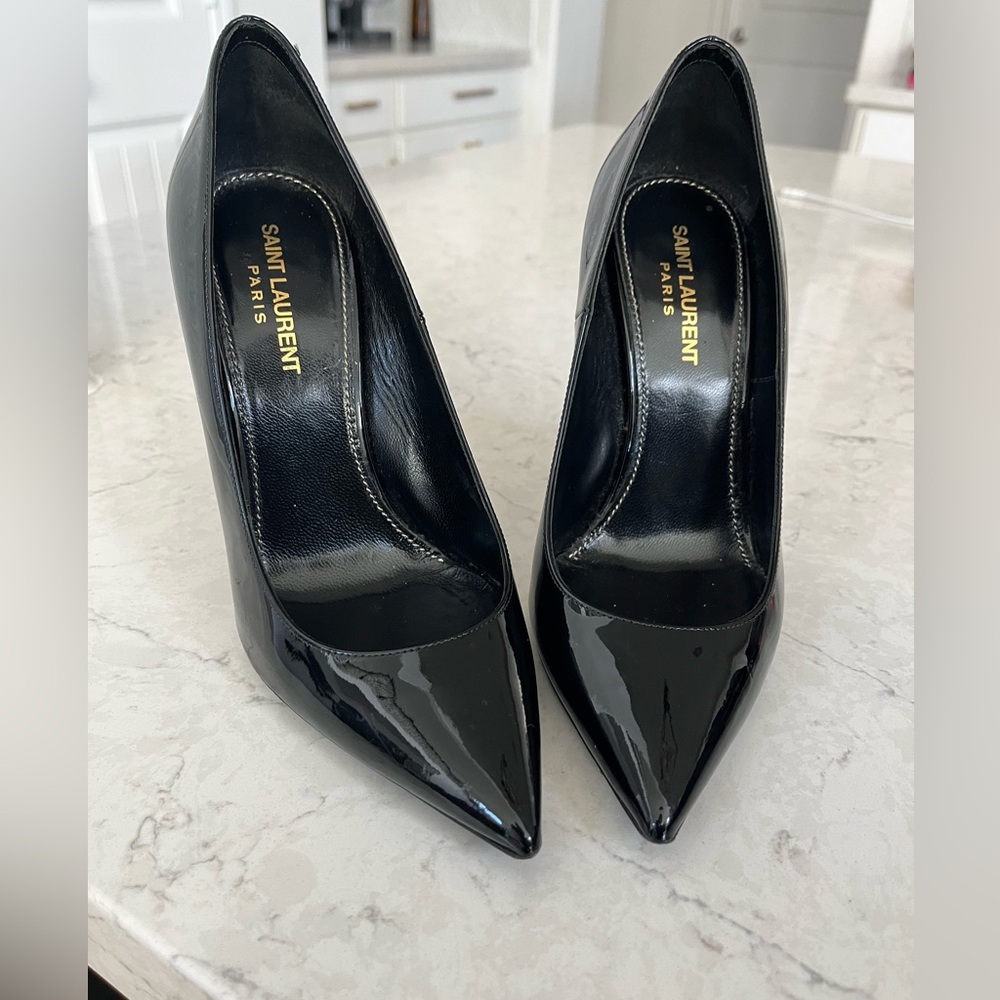 Saint Laurent YSL Pointed Toe